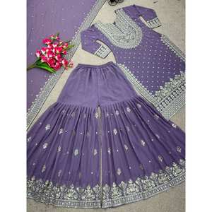 Conjunto de Salwar Kameez con Bordado Intenso y Lentejuelas, Top-Gharara y Dupatta para Bodas, Hecho de Poliéster - Product Image 1