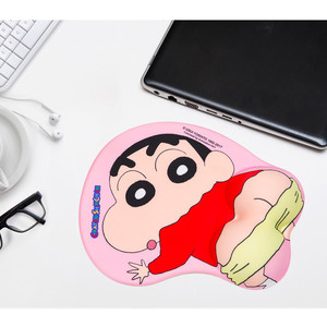 Tapis de souris en gel antidérapant 3D Crayon Shinchan avec repose-poignet - Accessoire de jeu - Product Image 3