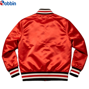 Veste de style universitaire pour équipe de football, vestes de ski en satin, veste bomber en satin, veste de baseball universitaire personnalisée pour hommes - Product Image 1