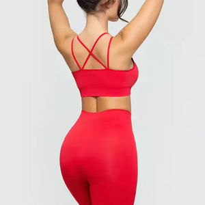 Ensemble de yoga pour femmes à prix de gros, personnalisable avec logo, vêtements de sport grande taille, imperméable, respirant, léger, haute performance - Product Image 4