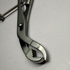 Dentavex Self Centering <b>Bone</b> Holding Forceps Thread Fixation Plate Orthopedic <b>Surgical</b> <b>Instrument</b> Reusable Manual CE Certified - Product Image 5