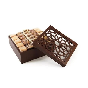 Cajas de Madera Ecológicas para Servir con Tapa, Diseño Elegante, Cuadradas, con Detalles Decorativos, Bandeja para Chocolates - Product Image 3
