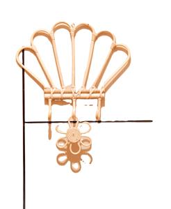 Vente en gros Nhat Minh Meilleure vente Étagère murale scandinave en rotin à motifs verticaux Intérieur multifonctionnel Design suspendu - Product Image 3