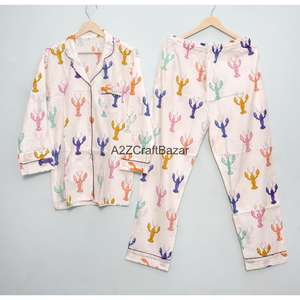 Conjunto de Pijama de Verano de Lujo para Mujer al por Mayor con Estampado de Escorpio, 100% Algodón, con Logotipo Trasero, Pantalón de Punto y Shorts - Product Image 1