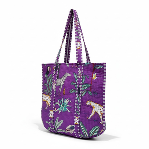 Bolso Tote Acolchado de Algodón con Estampado de Tigre Tropical Azul, Hecho a Mano en India, para Mujer - Product Image 1