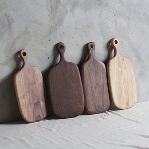 Planche à découper en bois durable pour la maison et les restaurants, planche à découper rectangulaire en bois avec design rayé, antidérapante - Product Image 3