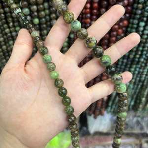 Perles rondes lisses en grenat vert naturel, pierres précieuses énergétiques de guérison, perles en vrac pour bracelet, collier, fabrication de bijoux DIY, lot en gros - Product Image 1