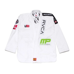 Lote de kimonos de BJJ # Uniforme Blanco de Jiu-Jitsu UTE 94, 450 GSM, Tejido de Algodón Perlado, Secado Rápido, Entrenamiento Profesional con Bolsa - Product Image 4
