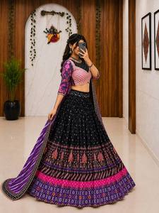 Malai Faux Georgette Magnifique travail de miroir véritable, dentelle dorée Gota Zari, longueur au sol, séchage rapide, sans plis, protection solaire - Product Image 4