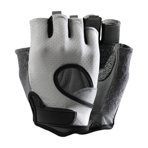Gants d'entraînement imperméables en spandex à demi-doigts pour hommes et femmes, respirants, antidérapants, avec fermeture auto-agrippante, pour le badminton et le tennis - Product Image 5