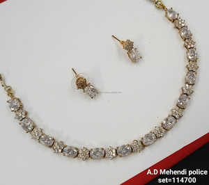 Ensemble de bijoux de mariée en diamant américain classique Collier et boucles d'oreilles en deux pièces pour mariage Style classique à la mode - Product Image 5