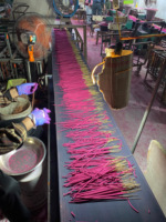 CHAUD! Bâtonnets d'encens en vente/bâtonnets d'encens colorés