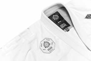 Kimono Brasileño Blanco para Jiu Jitsu, Uniforme de BJJ, 100% Algodón, Calidad Superior, Unisex, Marca Shoyorol # 105 Transpirables con Logotipo Personalizado 440g - Product Image 2