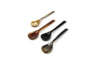 Cuillère à sel et à sucre en corne de buffle naturelle, écologique, design classique, par H a CRAFT - Product Image 2