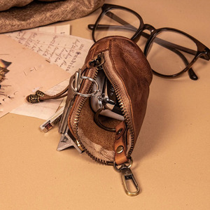 Premium Leather Key Holder Manufacturer Luxury leather <b>EDC</b> <b>wallet</b> designed for organized storage of keys cards and cash - Product Image 4
