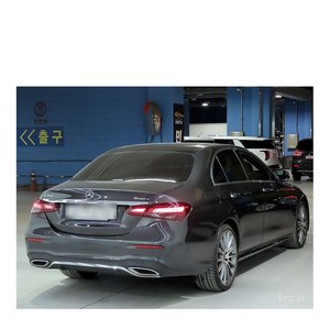 Mercedes-Benz Classe E E350 4MATIC AMG Line Edition 2021/12, 59 000 km, boîte automatique, conduite à gauche, sièges en cuir, caméra de recul - Product Image 2