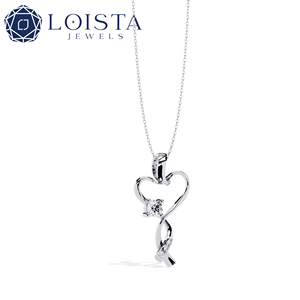 Collar con Colgante de Corazón de Diamantes en Oro Blanco para Mujer, Corte Brillante Redondo, Color G, Estilo Romántico Natural - Product Image 1