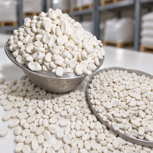 Meilleur prix, produit phare : Granulés de carbonate de calcium (masterbatch) en forme de remplissage, couleur blanc naturel, matière première pour bidons. - Product Image 1