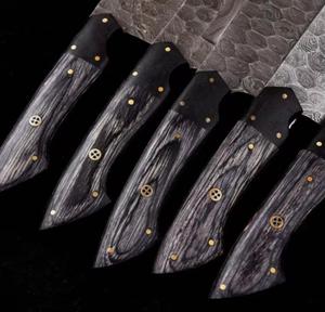 Juego de Cuchillos de Chef de 5 Piezas de Acero al Carbono Hechos a Mano de Alta Calidad con Mango Personalizado, Multiusos y Ecológicos - Product Image 3