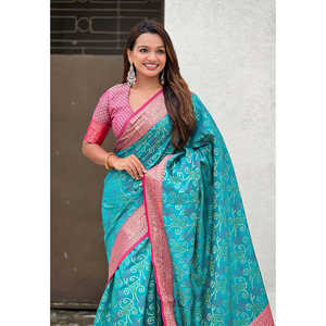 Sari Patola Bandhani de Seda Suave Aqua Blue de Elite Weaves con Tejidos en Contraste, Vestidos Elegantes para la Noche, 600g - Product Image 2