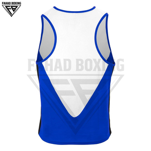 Ensemble uniforme de boxe blanc et bleu de haute qualité OEM/ODM, débardeur et short en mesh à séchage rapide pour l'entraînement de kickboxing et de MMA - Product Image 5