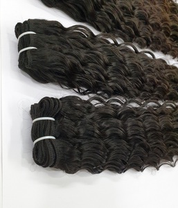 En gros Indien Remy Cheveux Tressage Bundles Machine Double Trame Brut Naturel Vague Extensions Traitement Chimique Aucun 100gm - Product Image 4