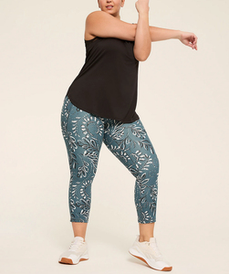 Leggings Capri Décontractés à Motifs Floraux pour Femmes Grandes Tailles, Durables, Entièrement Imprimés, Personnalisables avec Logo OEM, Impression par Transfert Thermique, avec Poche - Product Image 4
