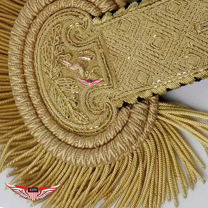 Épaulettes brodées à la main avec franges en fils d'or, écologiques, de style Napoléonien, personnalisables, de luxe français, pour cérémonies et défilés - Product Image 2