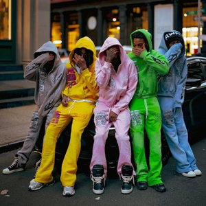 Conjunto de Sudadera con Capucha y Pantalones de Chándal para Hombre, de Algodón Grueso con Forro Polar, Estampado de Rayas, Efecto Desgastado por el Sol y Lavado Ácido, Colección Invierno 2026, Estilo Urbano Personalizado - Product Image 1