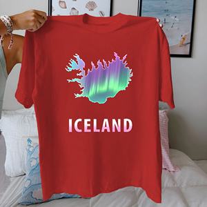 Camiseta de mujer de algodón puro con silueta de luces del norte de Islandia ajuste cómodo - Product Image 4