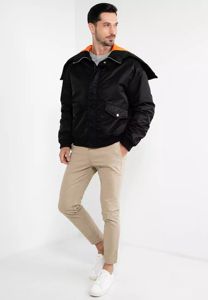 Chaquetas de béisbol deportivas de nailon para hombre, diseño personalizado OEM, chaqueta de vuelo de otoño para hombre, chaqueta bomber para hombre, para motocicleta. - Product Image 4