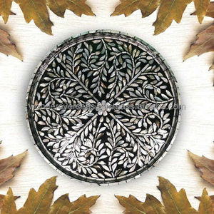 Plateau de service rectangulaire en bois et nacre de style nouveau pour restaurant et maison, plateau décoratif à vendre par WONDER OVERSEAS - Product Image 3