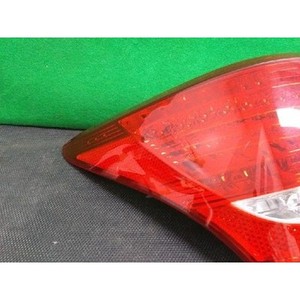Luz Trasera Izquierda Usada para Equus - Product Image 2