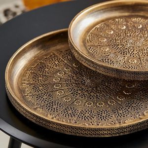 ถาดทองเหลืองโบราณทำมือ ถาดเสิร์ฟตกแต่งหรูหรา ภาชนะบนโต๊ะอาหารสำหรับบ้าน ร้านอาหาร โรงแรม อุปกรณ์เสริมสำหรับการเสิร์ฟ - Product Image 5
