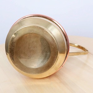 Carafe en cuivre simple et durable, pichet à eau en cuivre pur pour la restauration, l'hôtellerie et la cuisine, fabriqué à la main en Inde - Product Image 2