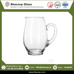 Carafe en verre cristallin avec poignée ergonomique pour un service pratique des boissons - Product Image 6