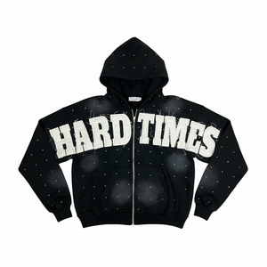 เสื้อฮู้ดซิปพิมพ์ลาย Hard Times ทรงโอเวอร์ไซส์ ยูนิเซ็กส์ สไตล์สตรีทแวร์สำหรับฤดูหนาว สีดำ ผ้าฝ้ายฟลีซ ด้านหน้าประดับด้วยคริสตัล - Product Image 1