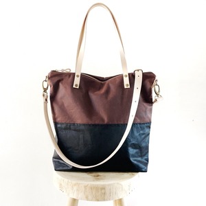 Sac fourre-tout en cuir et toile imperméable à fermeture ouverte avec broderie, idéal pour les voyages, le travail, le shopping, sac à bandoulière grande capacité LCTB-0087 - Product Image 1