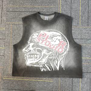 Camiseta con estampado llamativo, gráficos atractivos, tela de primera calidad y un ajuste relajado, ideal para atuendos casuales a la moda. - Product Image 1