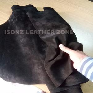ISONZ Leather Zone Cuir véritable résistant à l'eau et à l'abrasion, épaisseur 0,7-2,0 mm, largeur 43/44 pouces pour sacs, chaussures, meubles et plus encore - Product Image 3