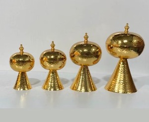 Reliable Classic Gold Plated Round Casserole with <b>Lid</b> and Decorative Base for Food Warmer Use - Product Image 6