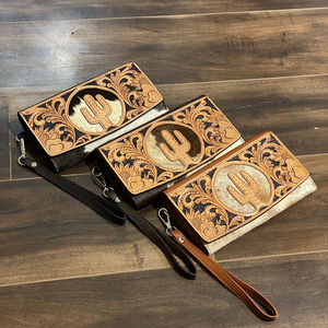 Regalo de promoción, nuevo diseño, bolso de mano de cuero, monedero de moda para mujer, billetera larga de cuero genuino con pelo y pulsera - Product Image 4