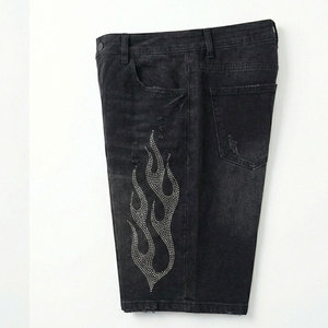 Proveedor OEM de Shorts de Mezclilla con Pedrería para Marcas de Moda Privadas Exclusivas y Distribuidores Globales - Product Image 4