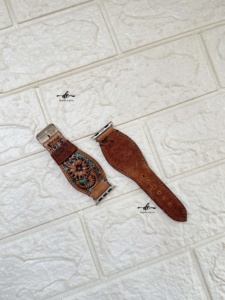 Correa de reloj de cuero genuino suave de repuesto, diseño floral bohemio occidental, hecha a mano, la más vendida de 2026 - Product Image 3