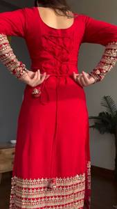 Conjunto de Kurti Rojo Bordado, Ropa Pakistaní e India para Mujer, Kurta, Pantalón, Dupatta, Ropa de Fiesta - Product Image 2