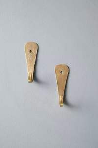 ตะขอแขวนผนังอะลูมิเนียมหล่อแข็งแรง สำหรับแขวนของหนัก ให้การรองรับที่เชื่อถือได้และประสิทธิภาพในระยะยาว - Product Image 4