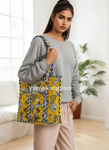 Bolso tote acolchado de algodón con estampado a mano, bolso de hombro bohemio con estampado floral para la playa, bolso tote estampado para viajes y compras - Product Image 5