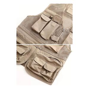 Pantalones de Caza Impermeables de Lona para Hombre, con 12 Bolsillos de Gran Capacidad, Correa Ajustable y Estampado de Leopardo - Product Image 3