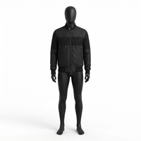 Blouson bomber zippé pour homme noir à col montant avec logo tonal en relief sur le devant, séchage rapide, respirant, style streetwear décontracté, OEM ODM Vente en gros