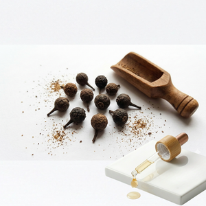 Aceite Esencial de Piper Cubeba (Cubeba) de Alta Calidad para Mezclas de Fragancias, Fabricación de Jabones, Productos Cosméticos y Aplicaciones Industriales de Aromatización - Product Image 2